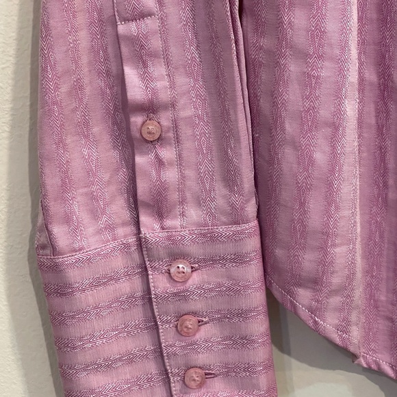 Robert Graham Pink Button Down Shirt Blouse - Picture 7 of 9